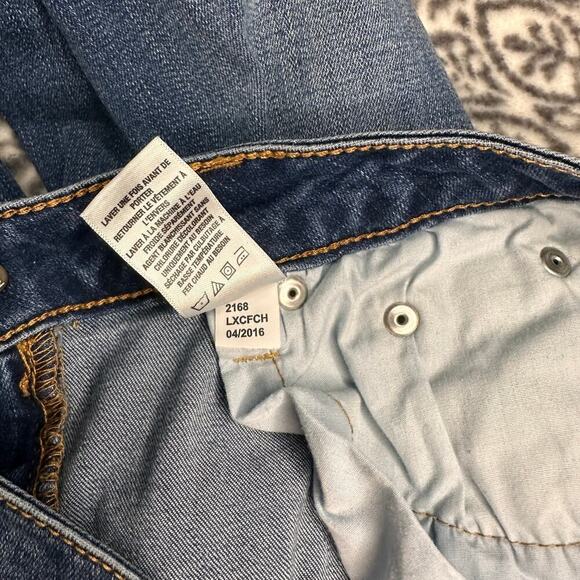 Aeropostale Lo-Rise Jegging Jeans Size 4 Womens - Picture 6 of 8